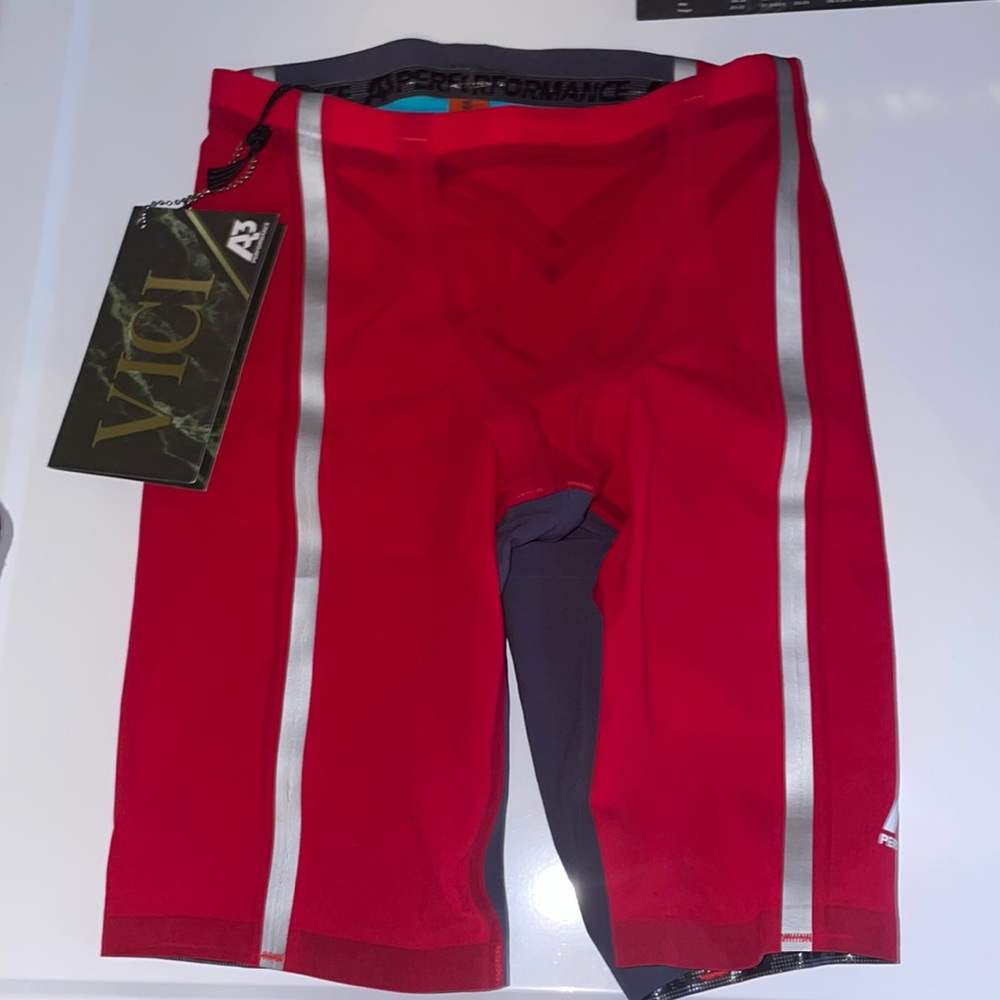 [NEW] A3 Performance Vici Men’s Tech Suit